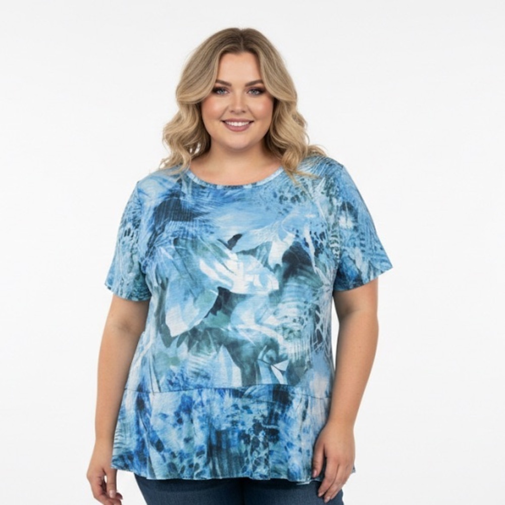 Time and Tru Blue and White Floral Blouse size 1X